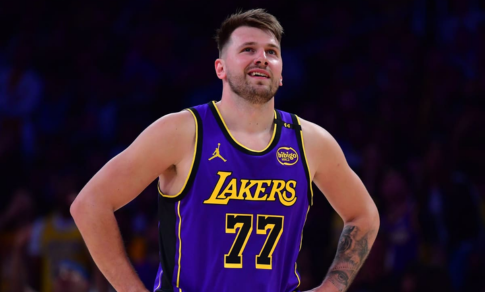 luka-doncic-leads-lakers-to-win-over-mavericks-in-emotional-reunion